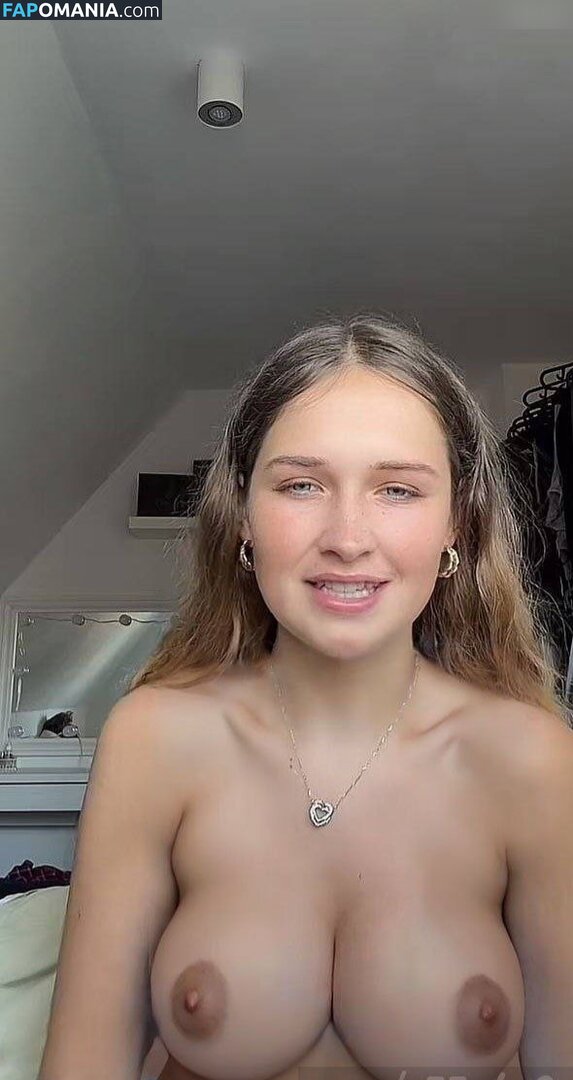 Wieke / wieke.l / wieke_l / wiekelanganke3244 Nude OnlyFans  Leaked Photo #168