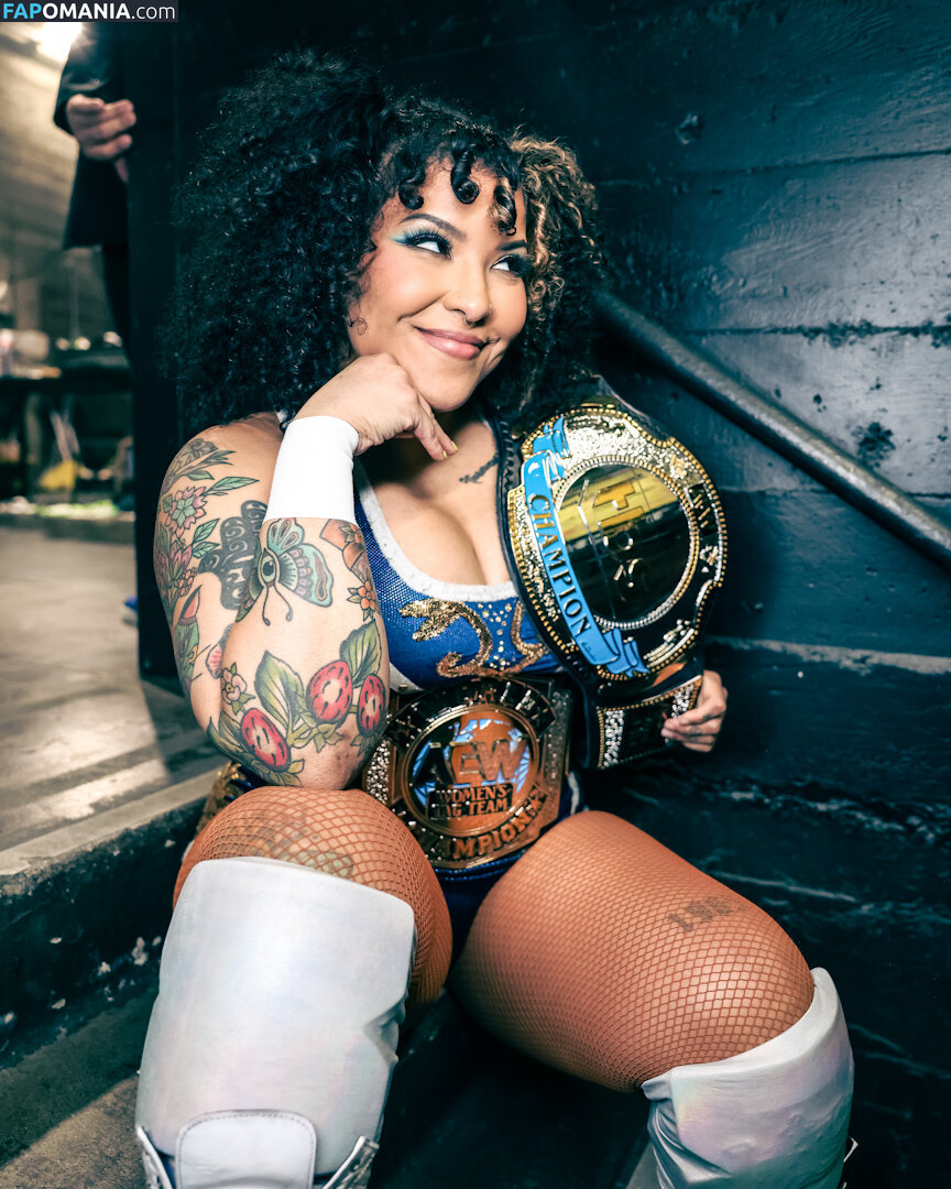 Willow Nightingale / willowwrestles Nude OnlyFans  Leaked Photo #2