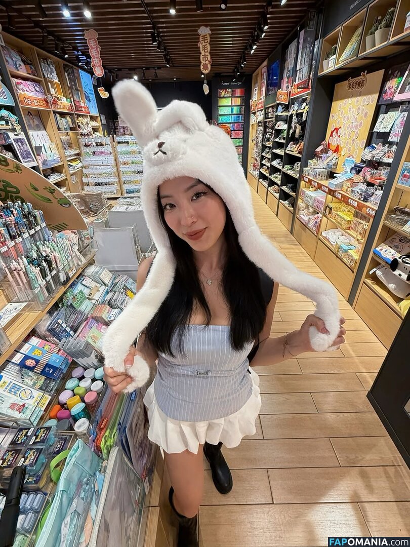 Winnie Chang / winnieechang Nude OnlyFans  Leaked Photo #6