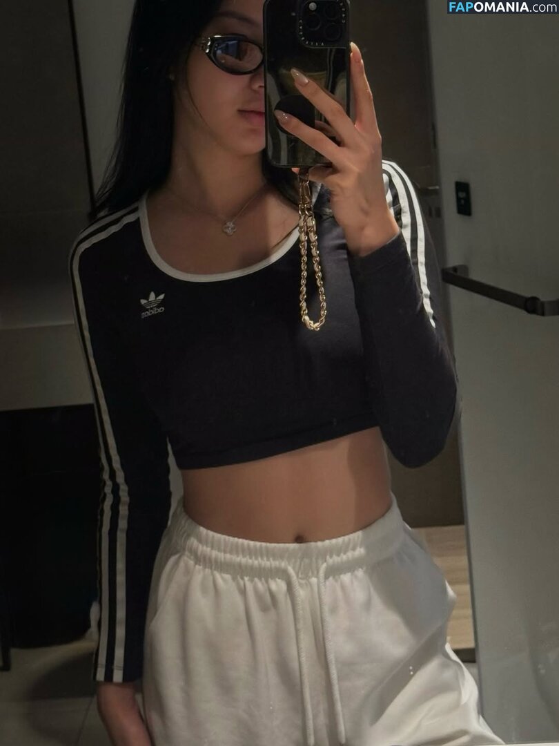 Winnie Chang / winnieechang Nude OnlyFans  Leaked Photo #7