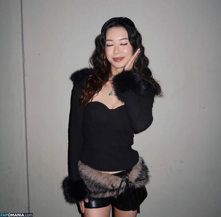 littlewinniee / winnniiex Nude OnlyFans  Leaked Photo #2