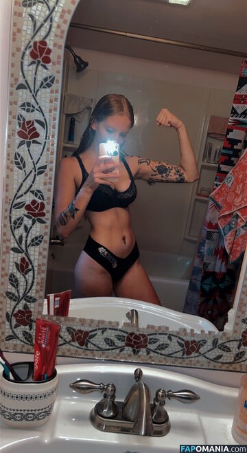 Winterrenee / bigyeahhhhh / winter_renee Nude OnlyFans  Leaked Photo #6