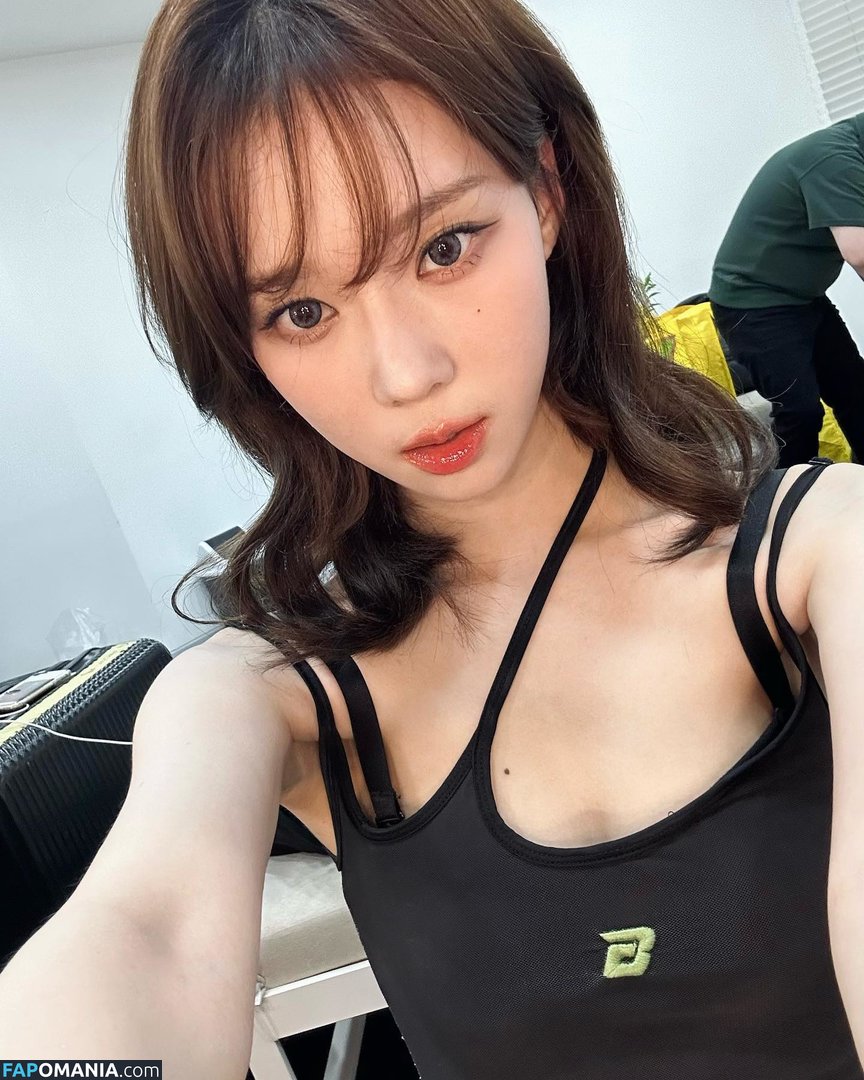WomenK-pop Nude OnlyFans  Leaked Photo #176