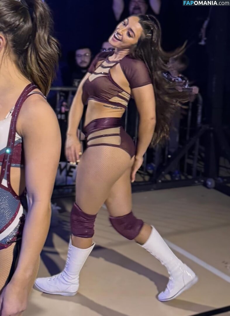 Madi Wrenkowski / Wren Sinclair / wrensinclairwwe Nude OnlyFans  Leaked Photo #5