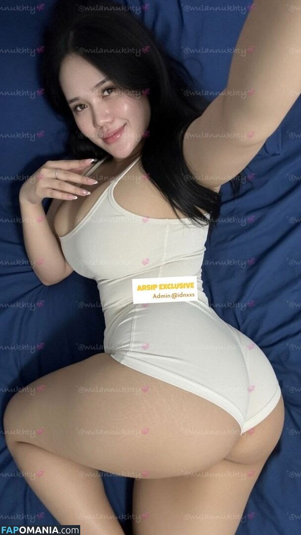 fitriwln / https: / wulannukhty / xxbbywlnn Nude OnlyFans  Leaked Photo #5