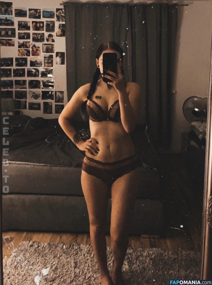 x.anni.xx Nude OnlyFans  Leaked Photo #2