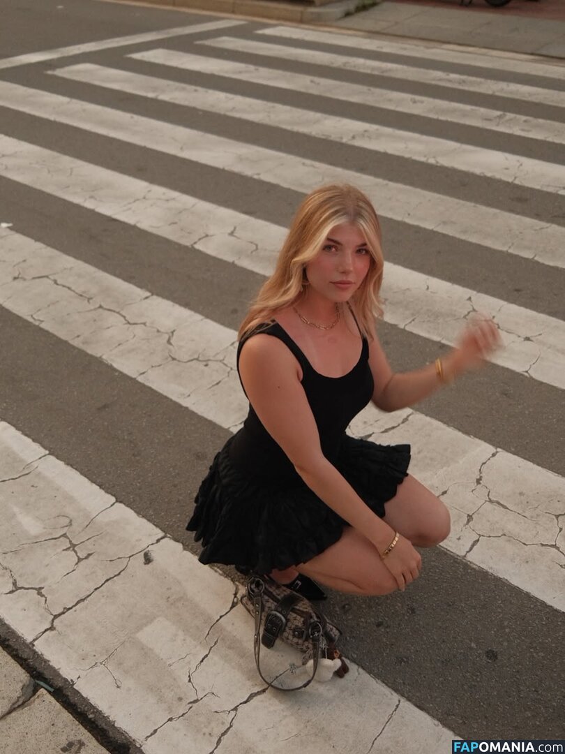 xFibii Nude OnlyFans  Leaked Photo #16