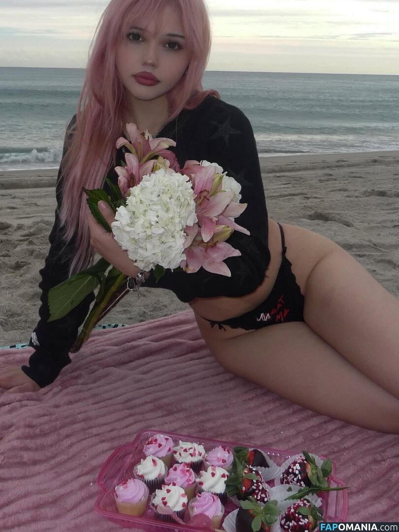 Isabella / xizzxy Nude OnlyFans  Leaked Photo #5