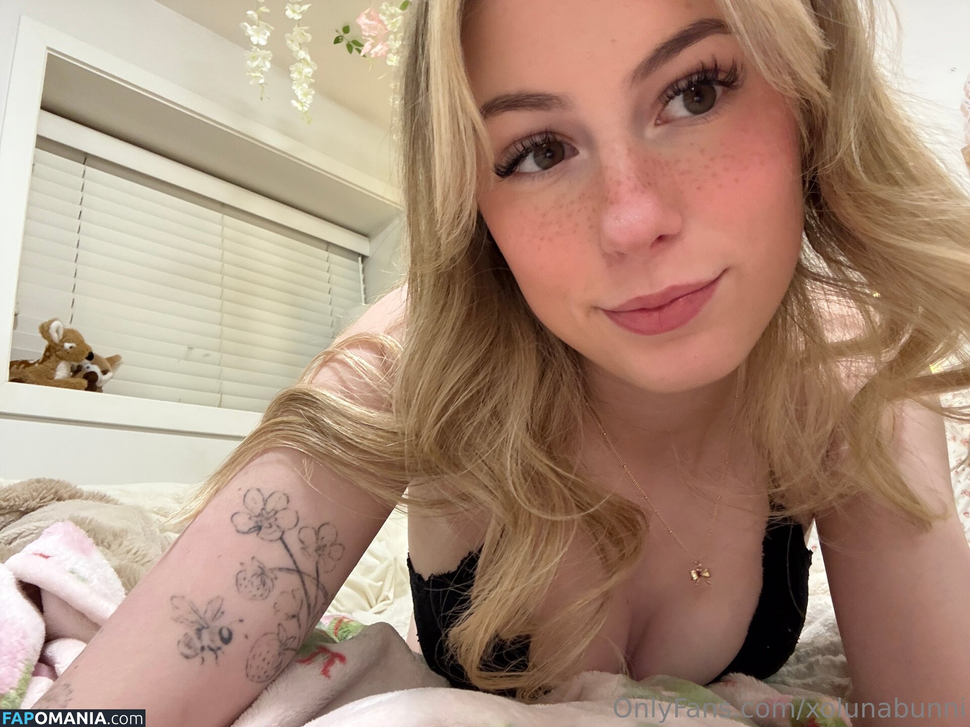 Luna Bunni / xolunabunni Nude OnlyFans  Leaked Photo #16