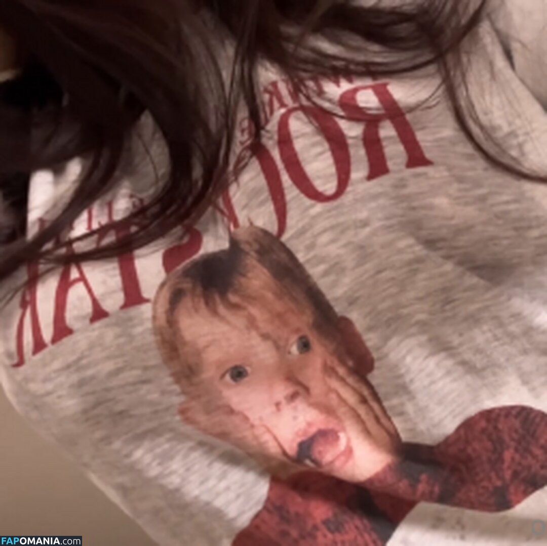 xxapple / xxapple_e Nude OnlyFans  Leaked Photo #958