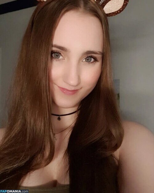 xXlaureliaXx Nude OnlyFans  Leaked Photo #3