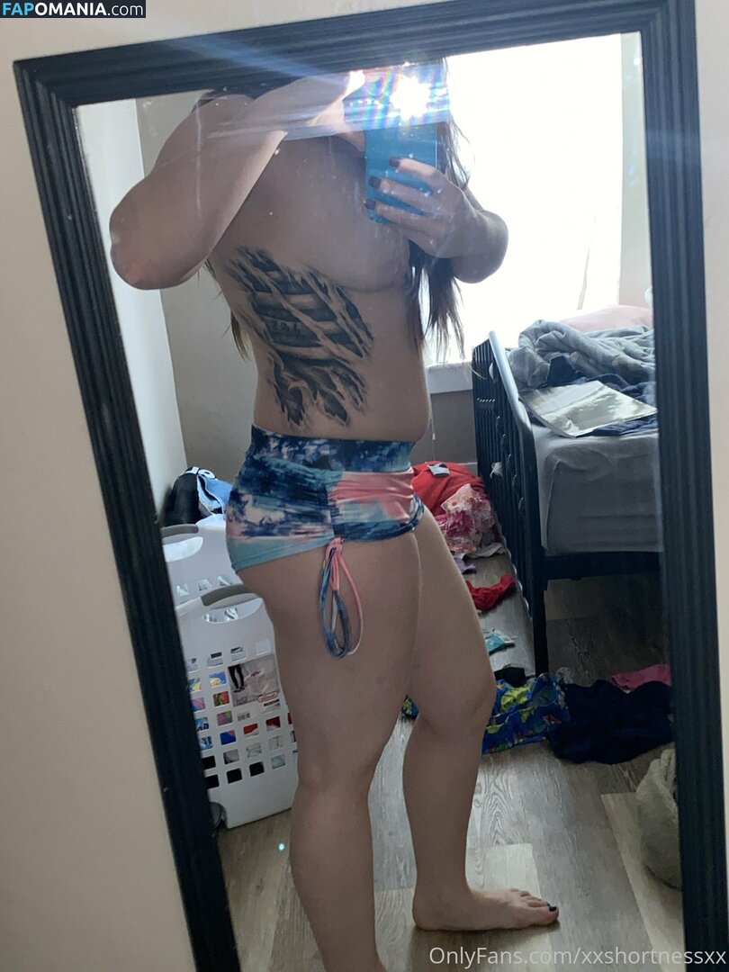 shortnessxx / xxshortnessxx Nude OnlyFans  Leaked Photo #3