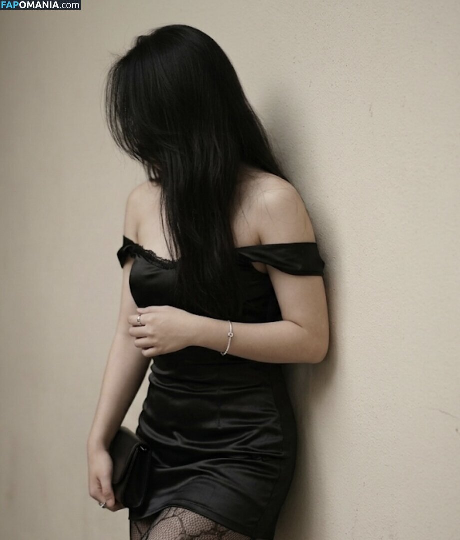 nin140 / y00naa Nude OnlyFans  Leaked Photo #1