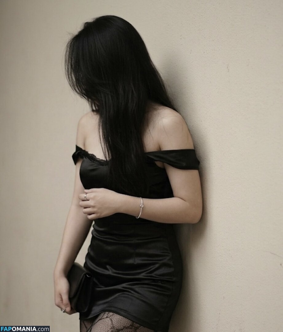 nin140 / y00naa Nude OnlyFans  Leaked Photo #2