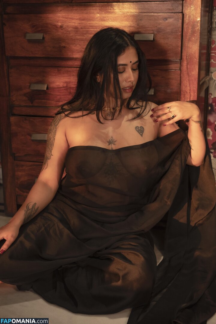 Yajna Seni / yajnaseni25 Nude OnlyFans  Leaked Photo #21