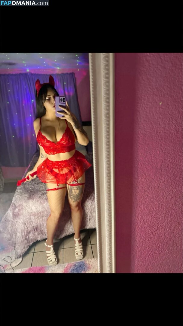Yamilethrosado Nude OnlyFans  Leaked Photo #1