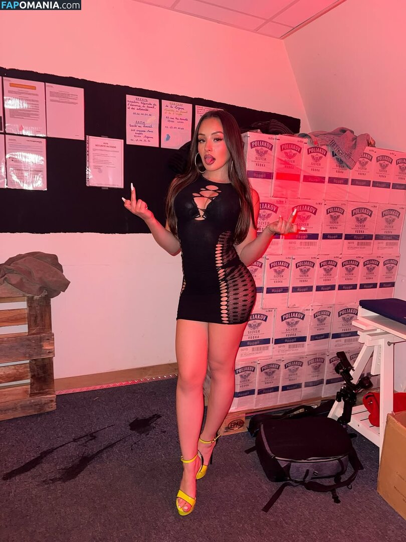 Yaminam / https: Nude OnlyFans  Leaked Photo #4