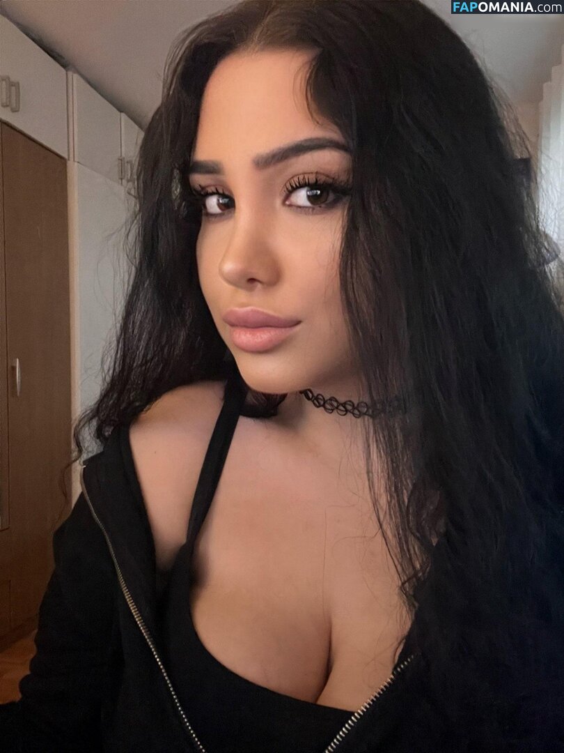 yasilisches Nude OnlyFans  Leaked Photo #56