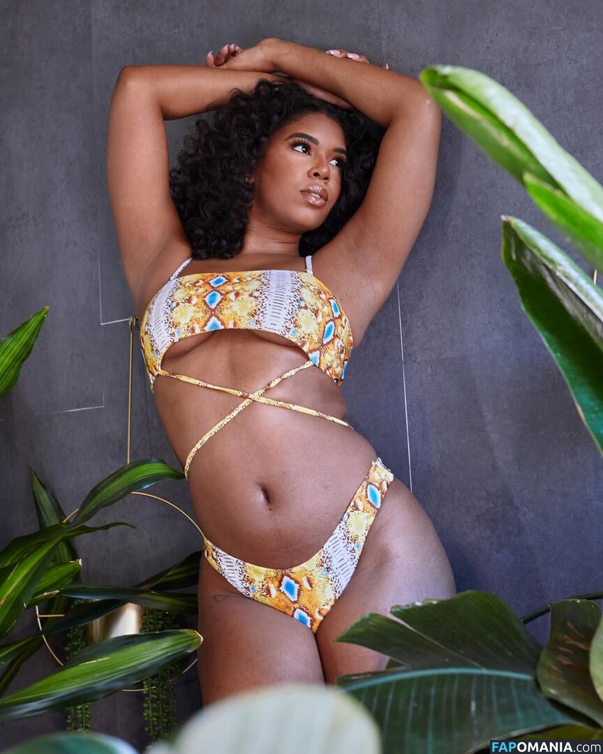Yasmeen Kearra / yaskearra / yasmeen.kearra Nude OnlyFans  Leaked Photo #3