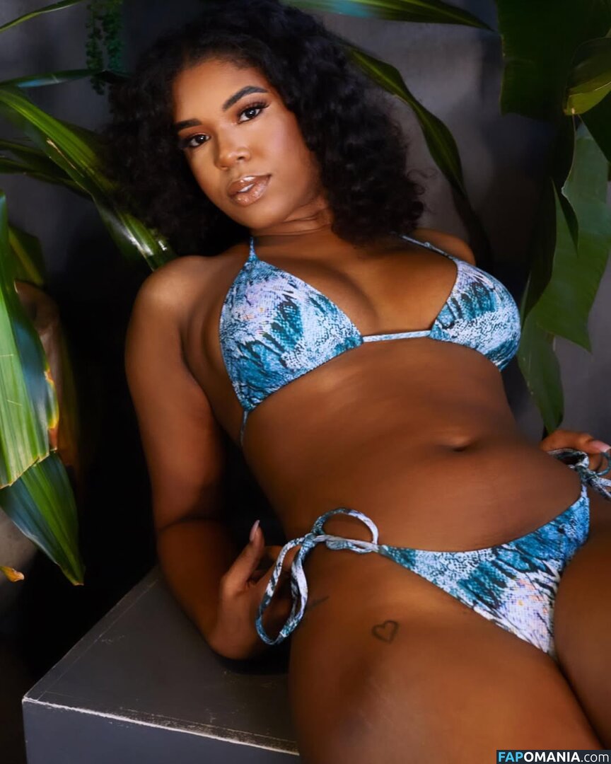 Yasmeen Kearra / yaskearra / yasmeen.kearra Nude OnlyFans  Leaked Photo #7