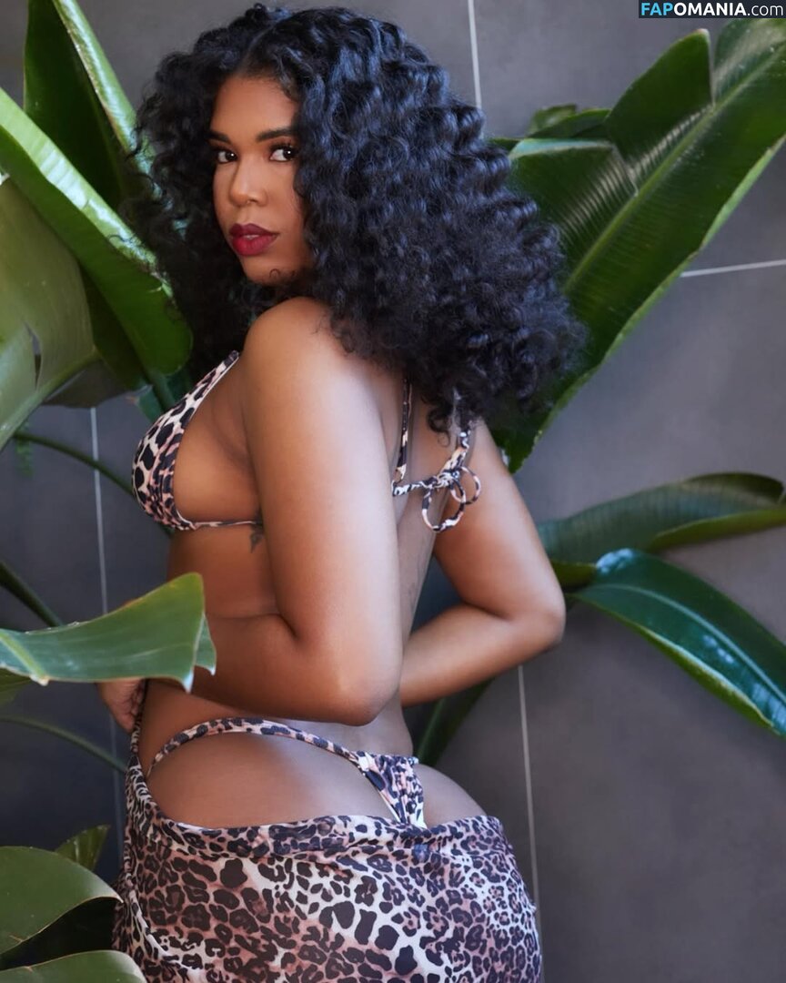 Yasmeen Kearra / yaskearra / yasmeen.kearra Nude OnlyFans  Leaked Photo #10