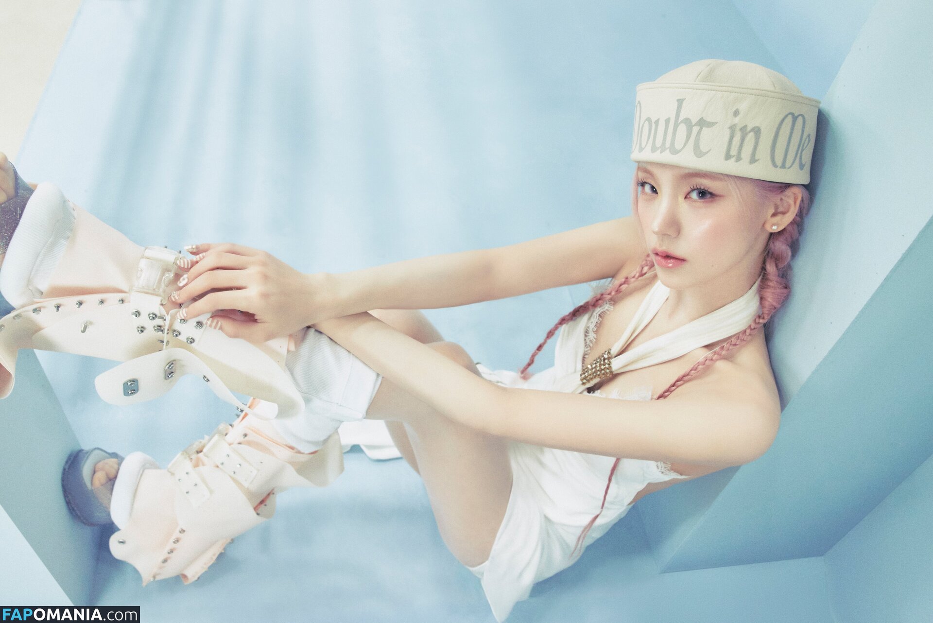 Hwang Ye-ji / ITZY (예지 / Yeji / yezyizhere Nude OnlyFans  Leaked Photo #61
