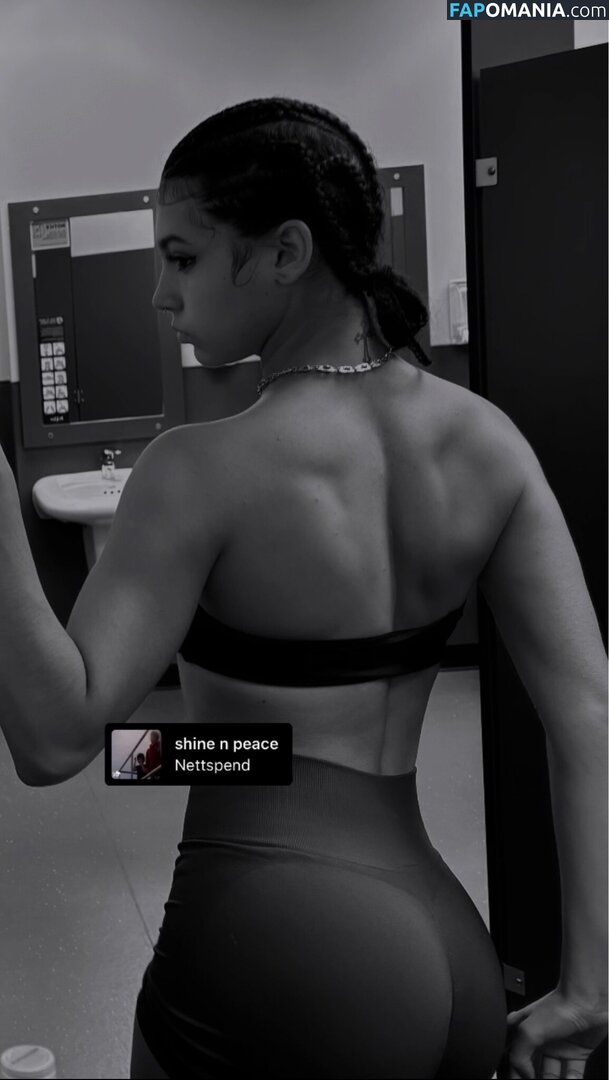 yerbafanatic Nude OnlyFans  Leaked Photo #2