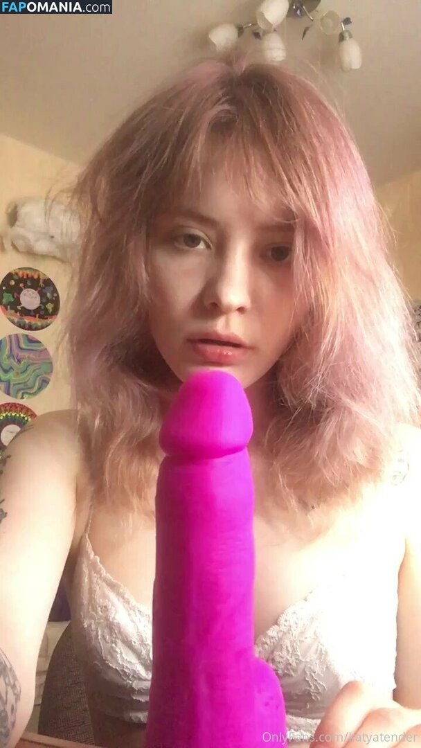 AnyaPenney / Yessweetykitty / annieshockly / anyakitty / katyatender Nude OnlyFans  Leaked Photo #23