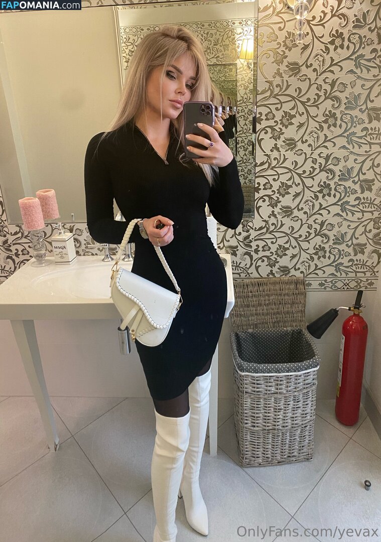 yevax / yevax.x Nude OnlyFans  Leaked Photo #13
