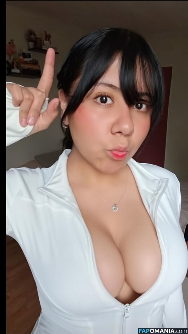 Yeyelizx / Yeyelizxx Nude OnlyFans  Leaked Photo #9