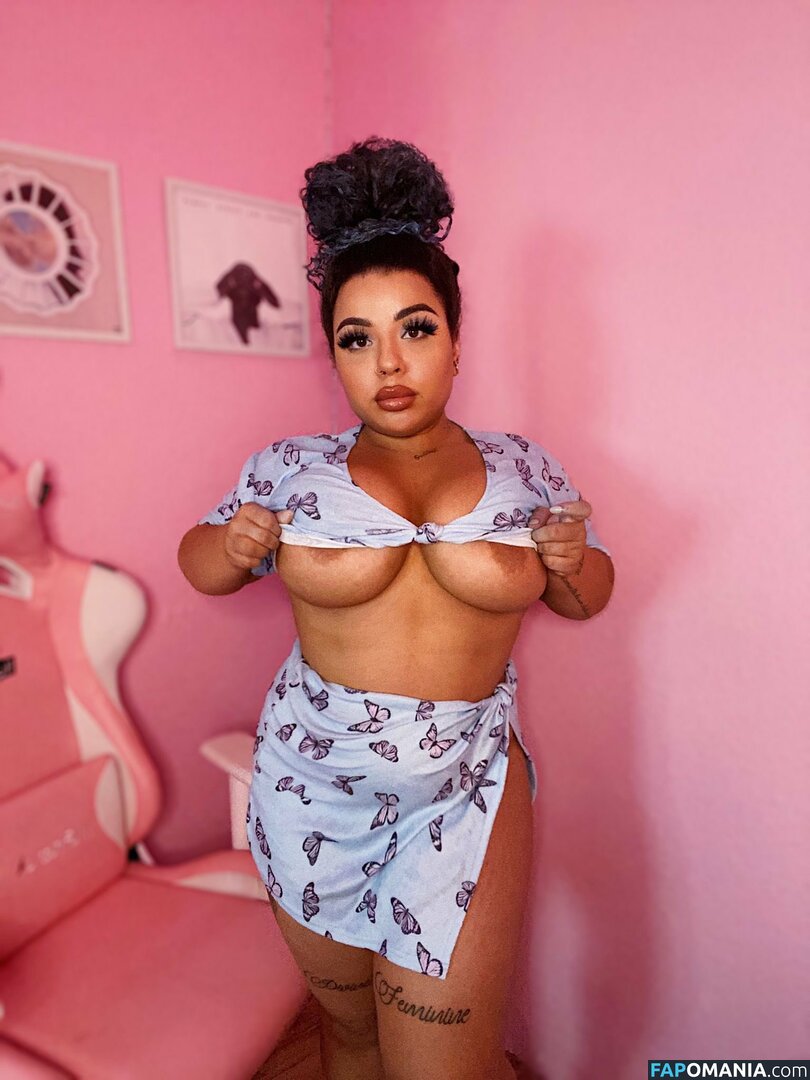 Yma Louisa / Ymalouisa / yma.louisa Nude OnlyFans  Leaked Photo #3