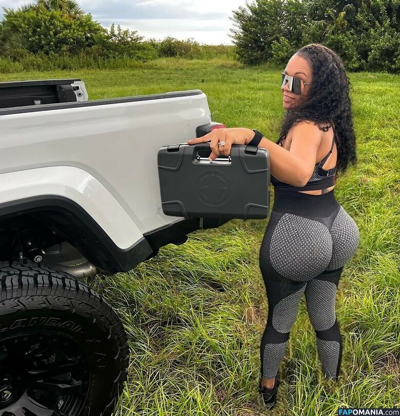 Yoki Sturrup / yokisturrup Nude OnlyFans  Leaked Photo #5