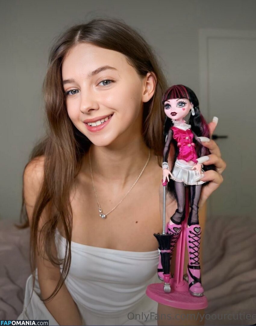 isyourgirlandri_ / yoourcutiee / your cutie Nude OnlyFans  Leaked Photo #6