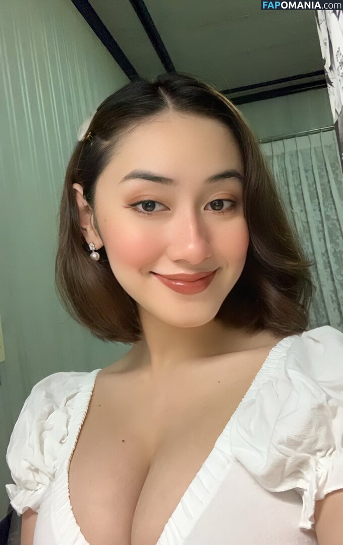 Mayukisu / Yotanwas Nude OnlyFans  Leaked Photo #2