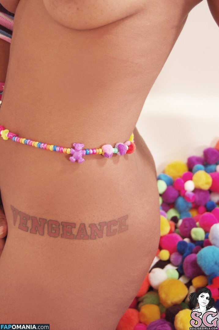 Yoyo / soyoyo / yoyofearless Nude OnlyFans  Leaked Photo #7