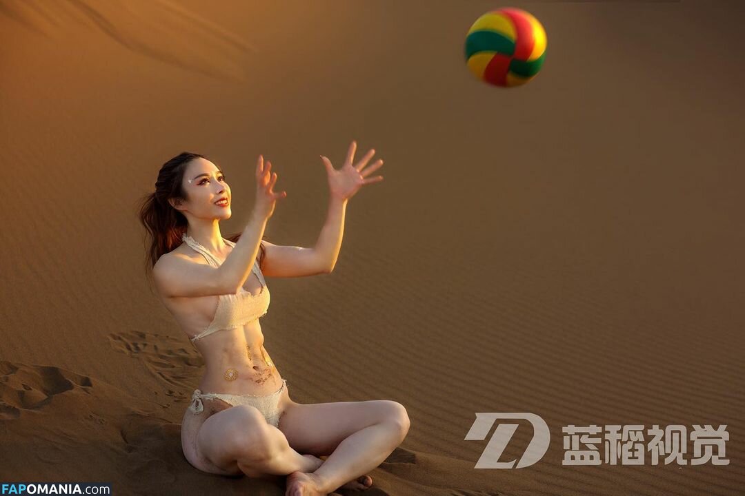 Yuan Herong / yuanherong.1229 Nude OnlyFans  Leaked Photo #11