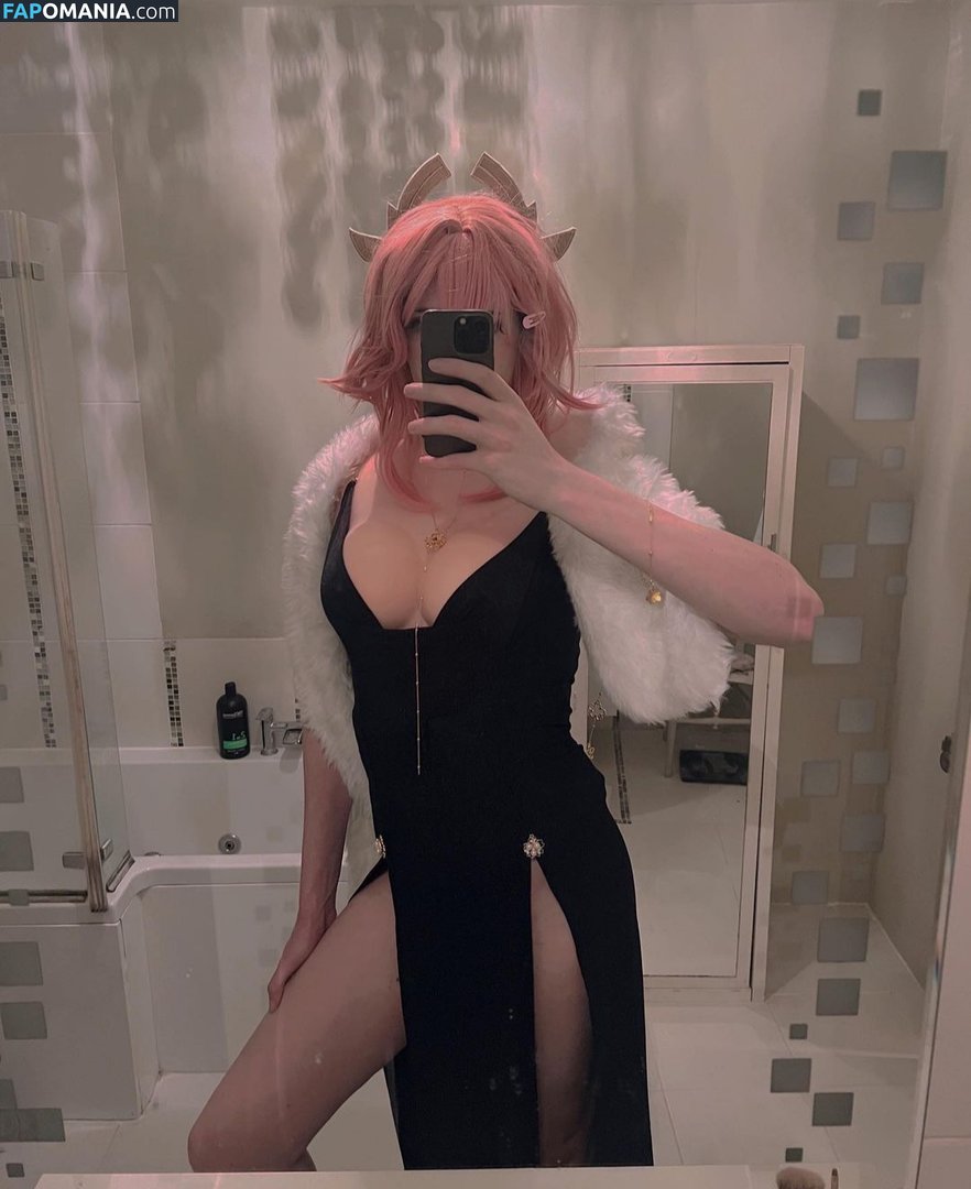 Yuffie44 / yuffie_cosplay546 Nude OnlyFans  Leaked Photo #2