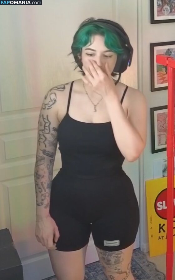 Yungelderberry / stonerberry Nude OnlyFans  Leaked Photo #6
