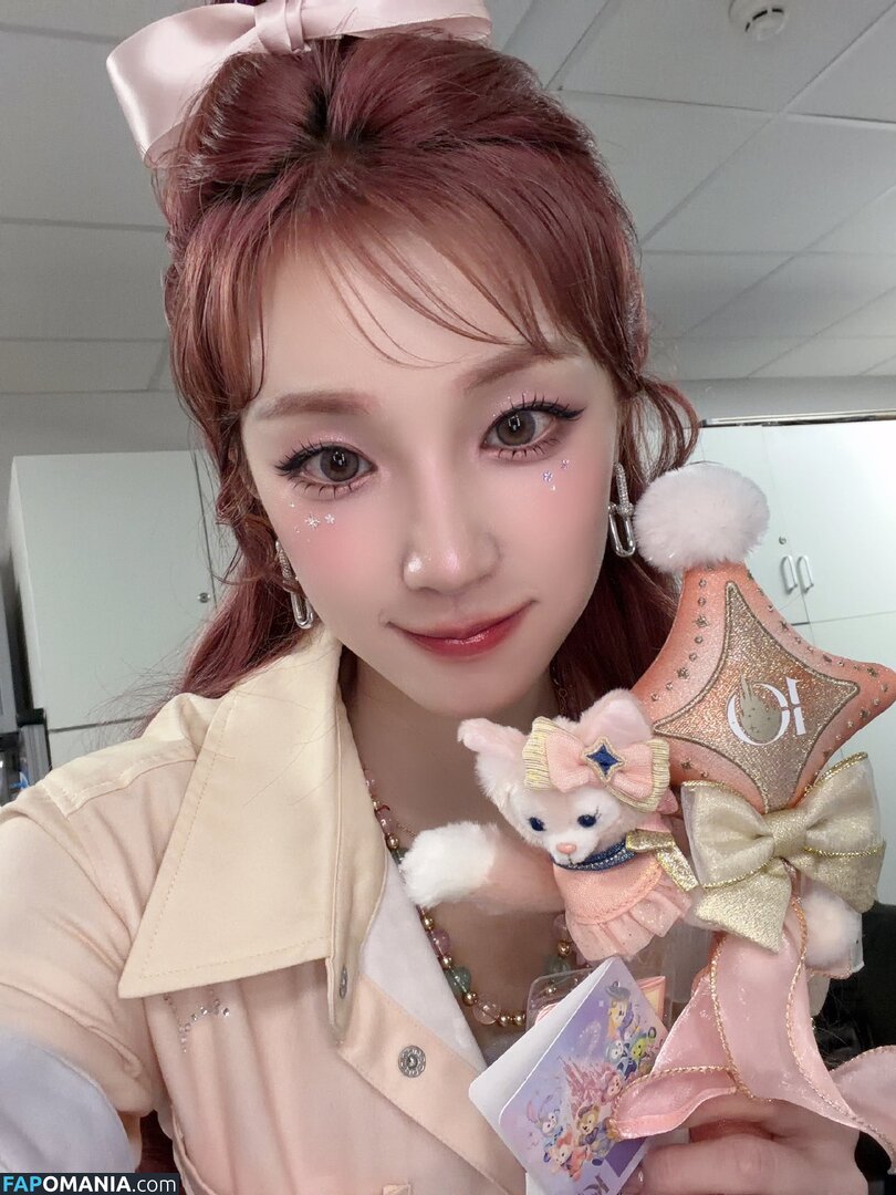 _Yuqi_ / https: / yuqisong.923 / yuqisun Nude OnlyFans  Leaked Photo #29