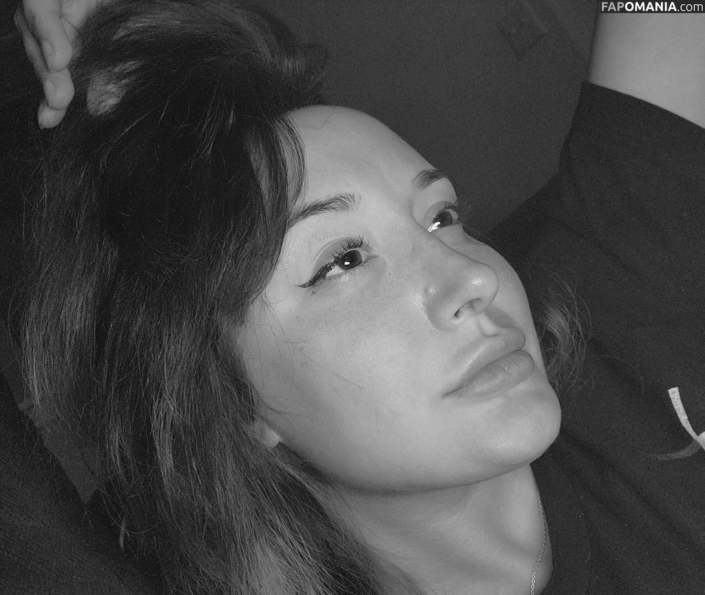 Yureta / yuretaO Nude OnlyFans  Leaked Photo #378