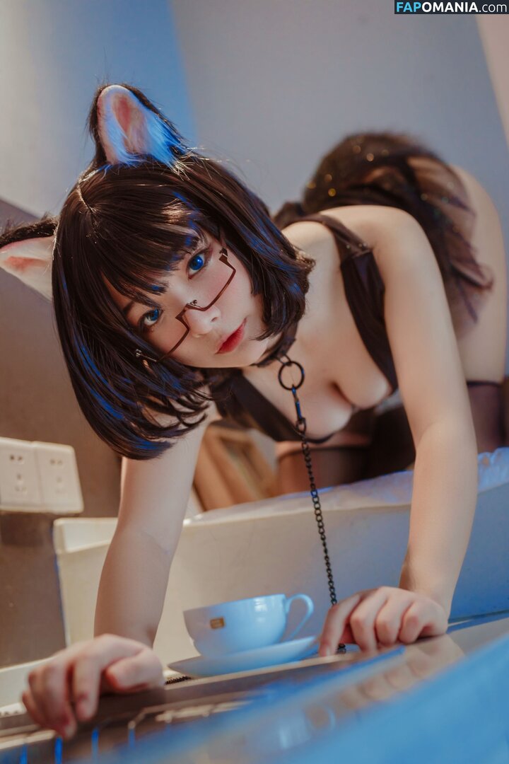 Yuuhuia / aisakanyoko_ Nude OnlyFans  Leaked Photo #7