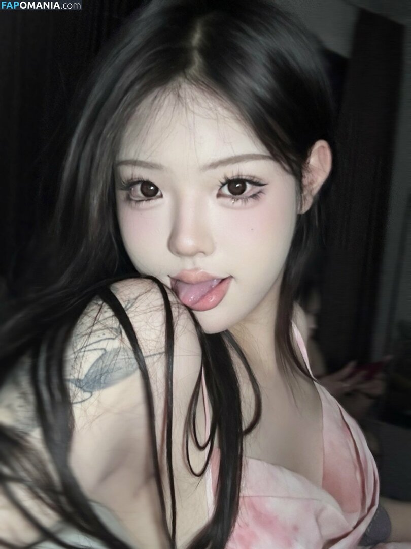 YesDaddy1069 / Yuzichucunqi / azukichwan Nude OnlyFans  Leaked Photo #14