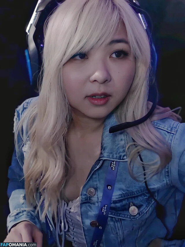 Yvonnie / yvonnieng Nude OnlyFans  Leaked Photo #263