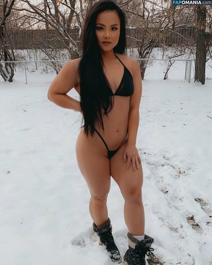 Yyaakk / missyyaakk / yyaakk_ Nude OnlyFans  Leaked Photo #20