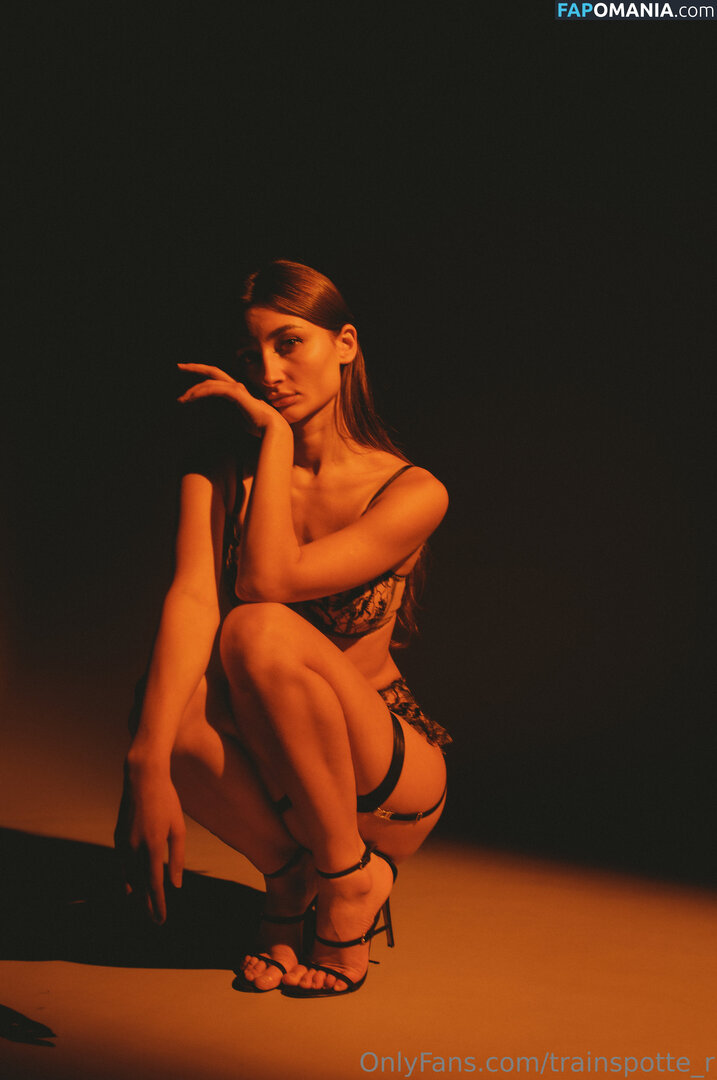 anastasiiazakharenko / zaharenkoanastasiia Nude OnlyFans  Leaked Photo #7
