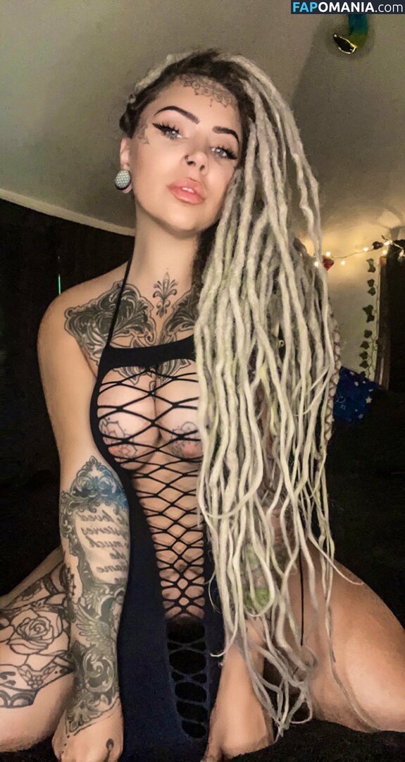 zahja / zahja__ / zahjalocs Nude OnlyFans  Leaked Photo #14