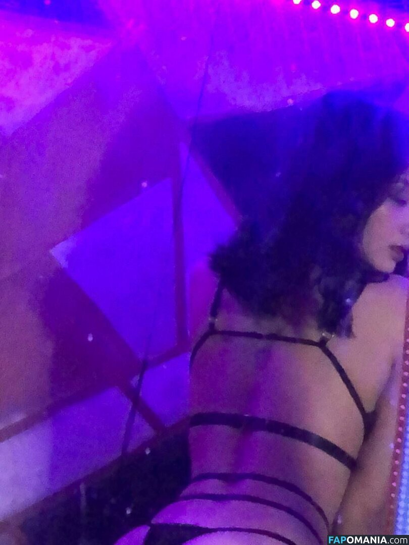 Zaiah Cazar / frstbite_iah / yukia_akuma / yukiaakuma / zaezacarias Nude OnlyFans  Leaked Photo #31
