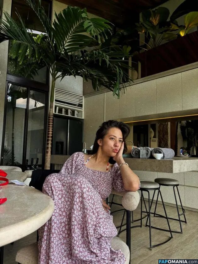 Zara Adhisty Nude OnlyFans  Leaked Photo #5