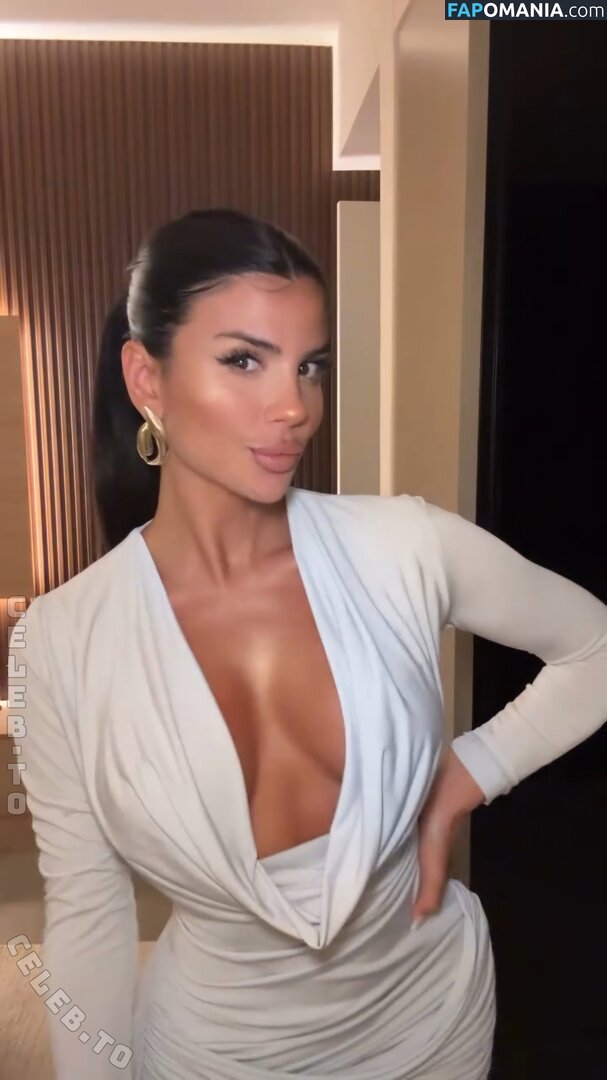Zara Secret / zara_secret / zara_secrett Nude OnlyFans  Leaked Photo #3