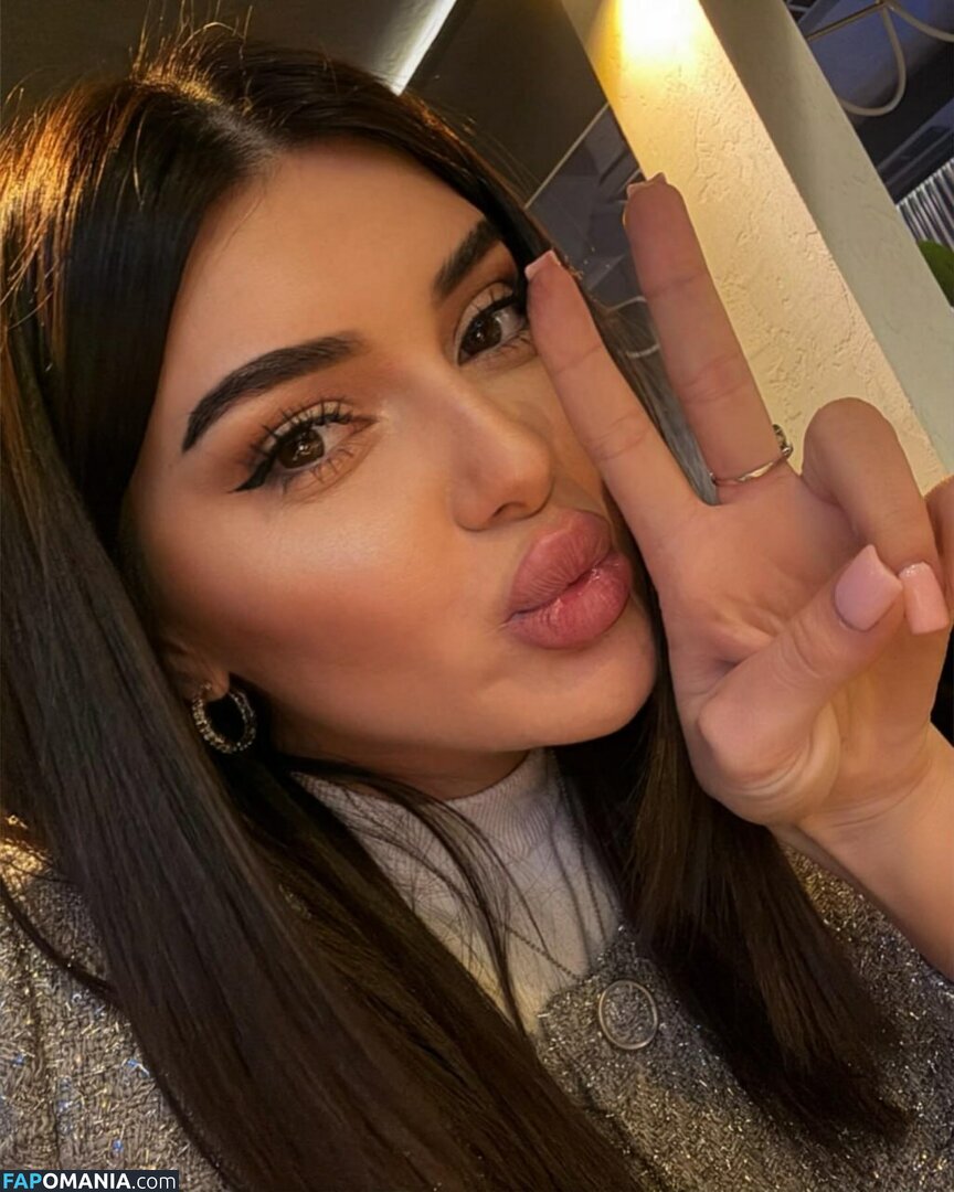  / @zarina_yuldashova_ / Yuldasheva / Yuldashova / Zarin / Zarina / Zarina Yuldasheva Nude OnlyFans  Leaked Photo #15